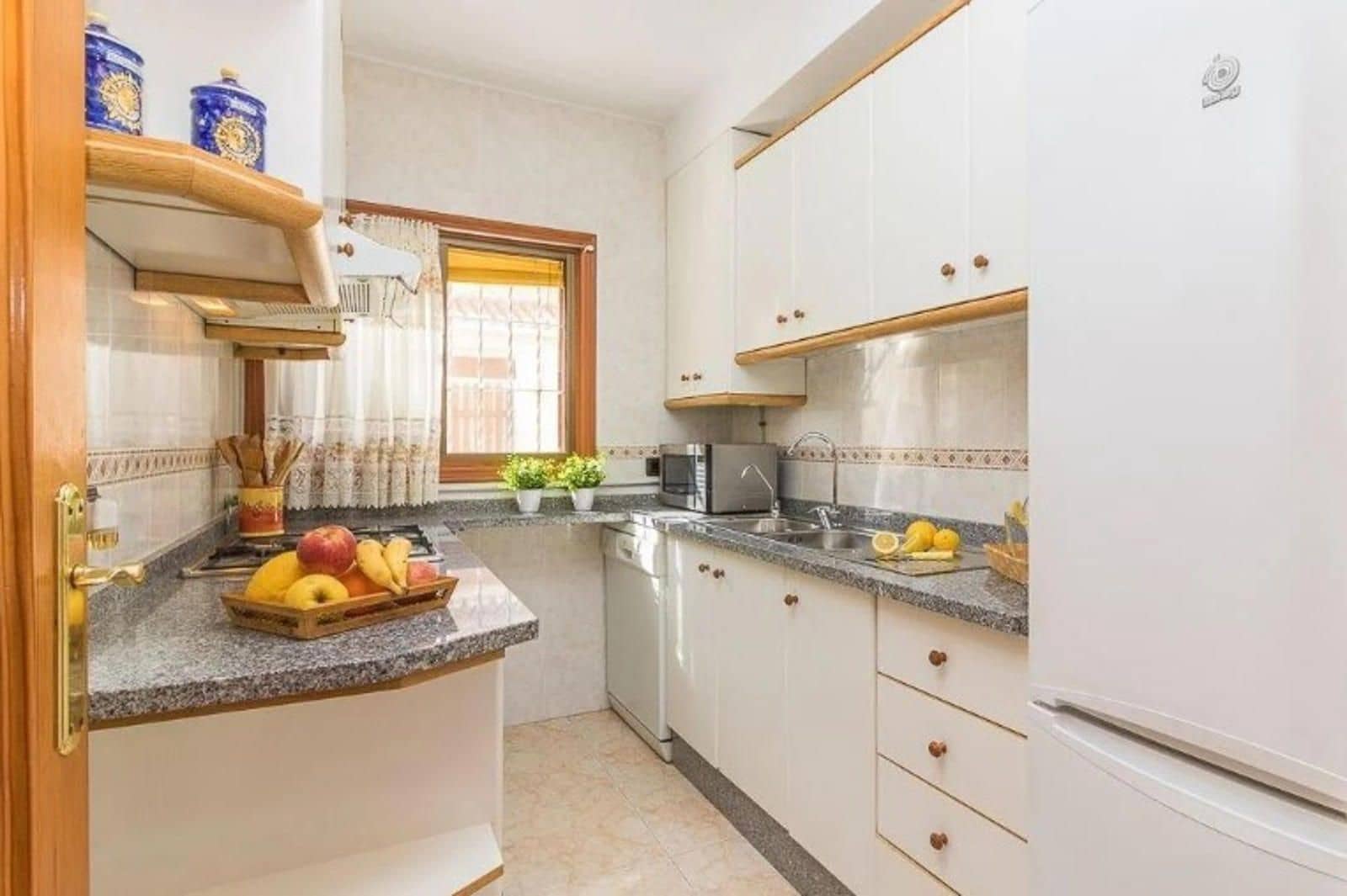 3 chambre Villa/Maison à vendre à Orihuela Costa avec piscine garage - 239 000 € (Ref: 9251701)