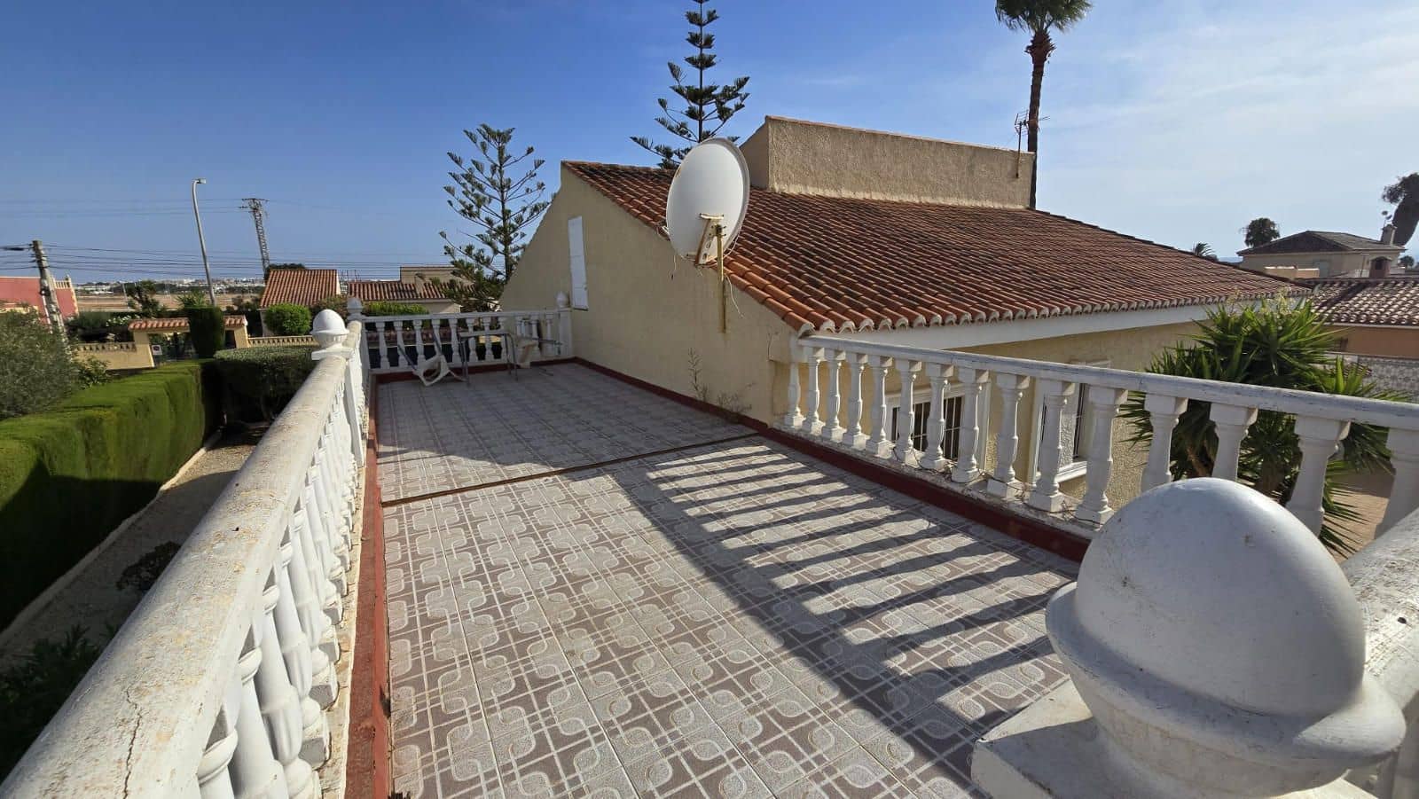 3 sovrum Villa till salu i Torrevieja med pool garage - 480 000 € (Ref: 9254062)