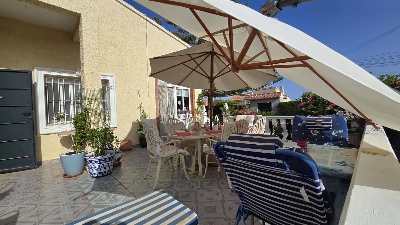 3 sovrum Villa till salu i Torrevieja med pool garage - 480 000 € (Ref: 9254062)