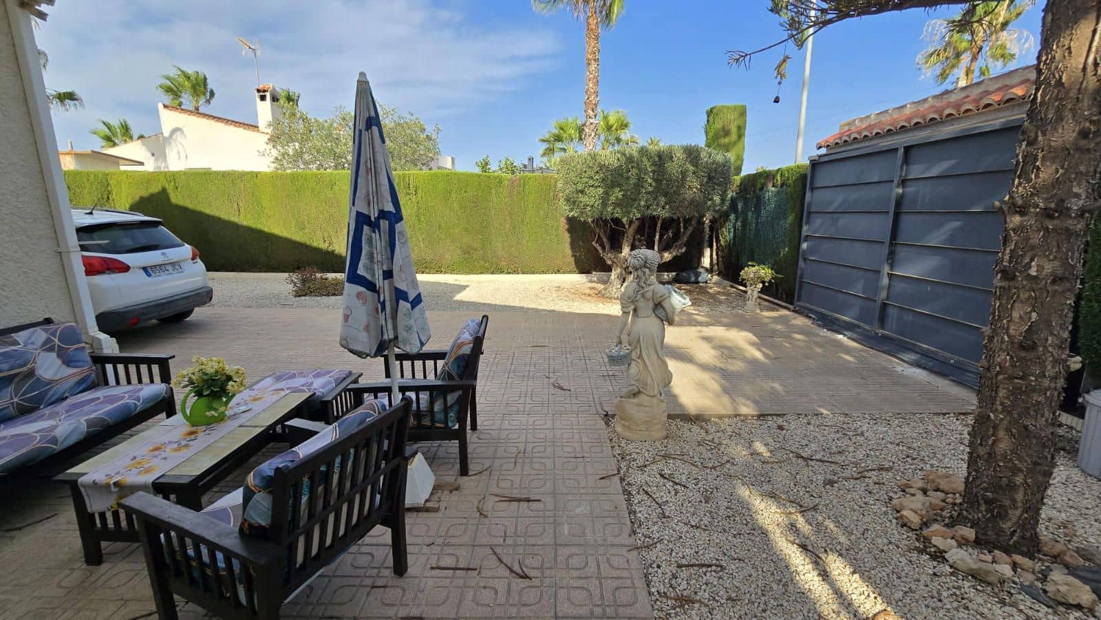 3 sovrum Villa till salu i Torrevieja med pool garage - 480 000 € (Ref: 9254062)