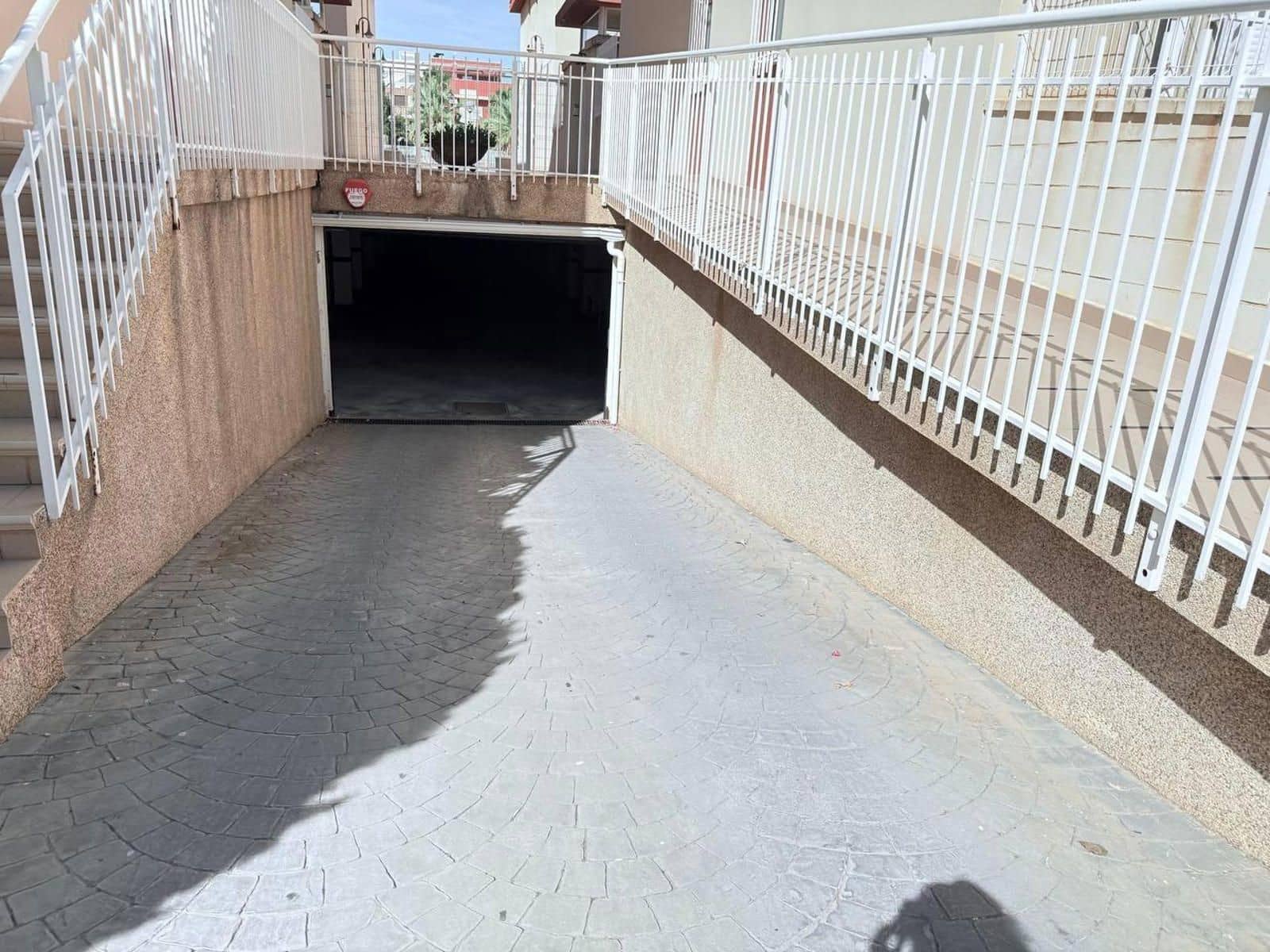 4 soverom Penthouse til salgs i Orihuela Costa med svømmebasseng garasje - € 299 900 (Ref: 9254191)