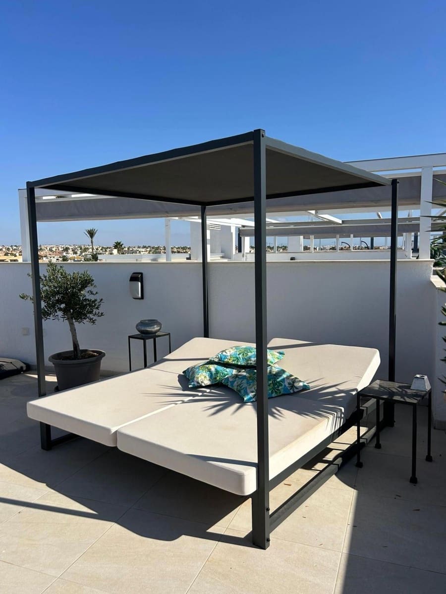 2 soveværelse Penthouse til salg i Playa Flamenca med swimmingpool - € 399.900 (Ref: 9254449)