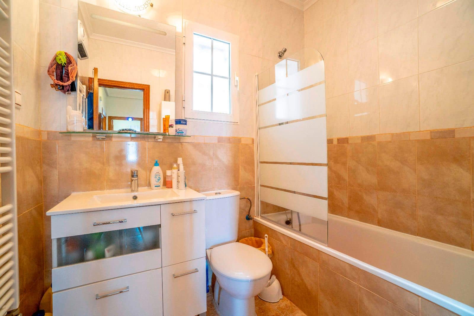 3 soveværelse Lejlighed til salg i Orihuela Costa med swimmingpool garage - € 184.900 (Ref: 9254450)