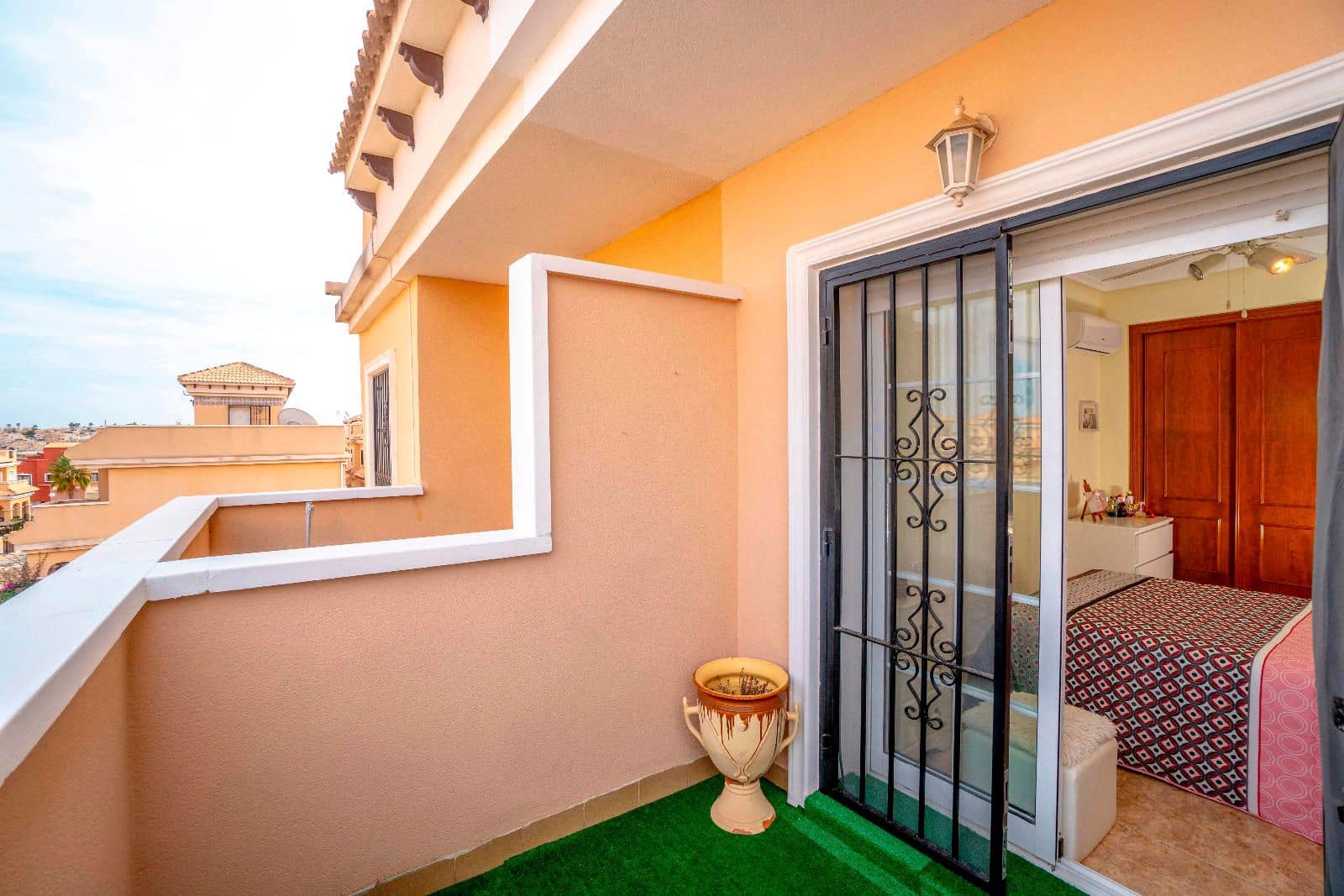 3 soveværelse Lejlighed til salg i Orihuela Costa med swimmingpool garage - € 184.900 (Ref: 9254450)