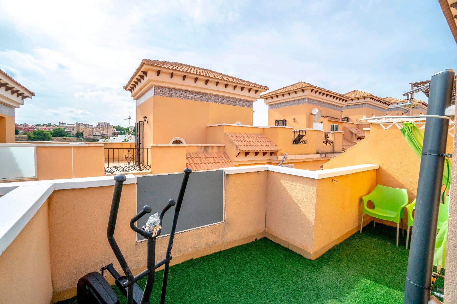 3 soveværelse Lejlighed til salg i Orihuela Costa med swimmingpool garage - € 184.900 (Ref: 9254450)