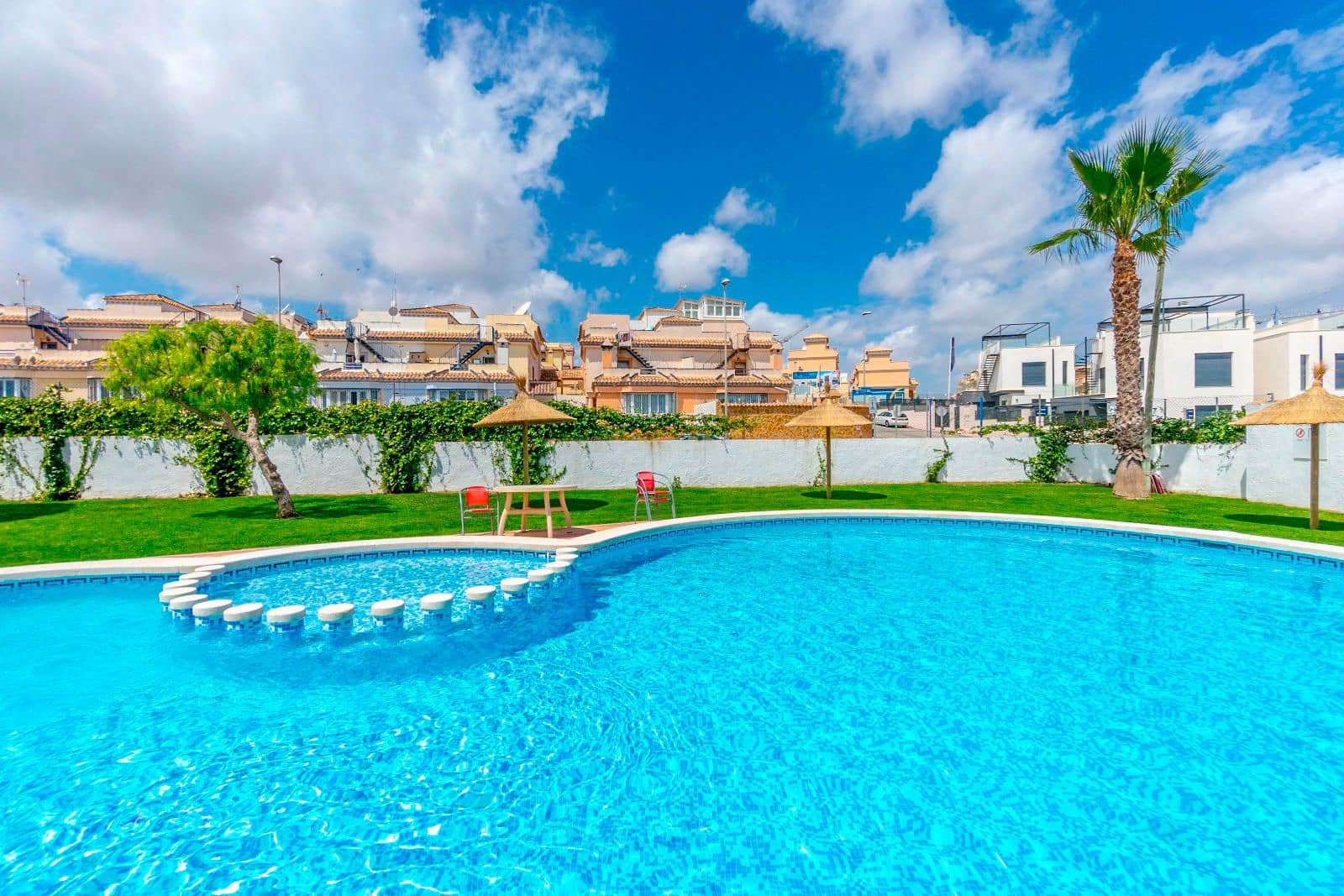 3 soveværelse Lejlighed til salg i Orihuela Costa med swimmingpool garage - € 184.900 (Ref: 9254450)