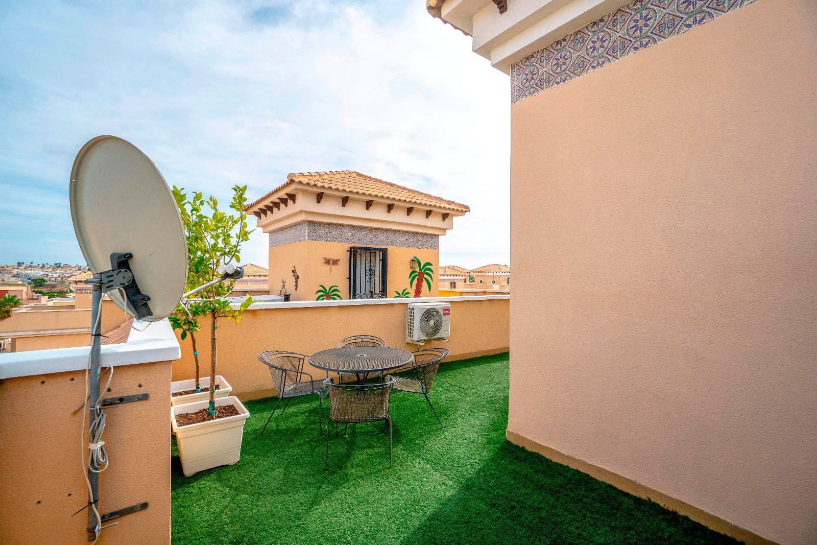 3 soveværelse Lejlighed til salg i Orihuela Costa med swimmingpool garage - € 184.900 (Ref: 9254450)