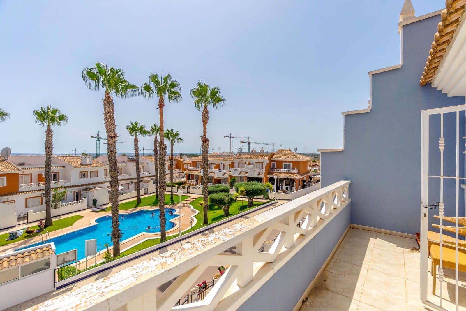 3 Zimmer Villa zu verkaufen in Ciudad Quesada mit Pool Garage - 283.000 € (Ref: 9255955)