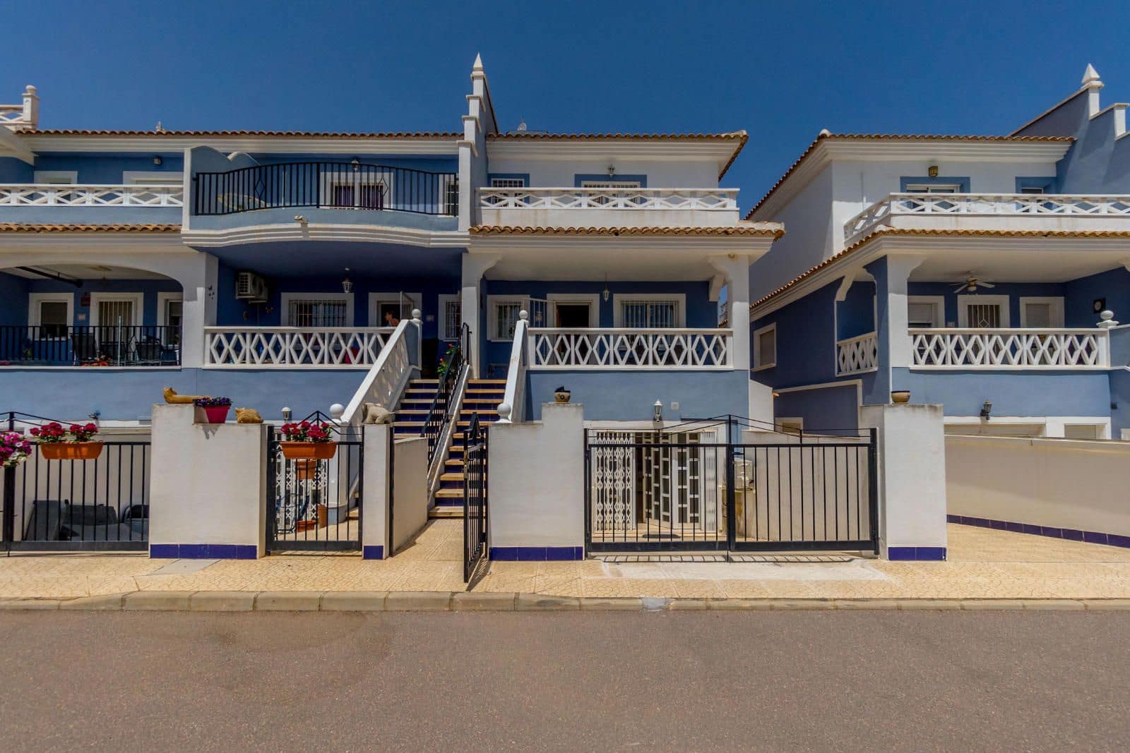 3 Zimmer Villa zu verkaufen in Ciudad Quesada mit Pool Garage - 283.000 € (Ref: 9255955)