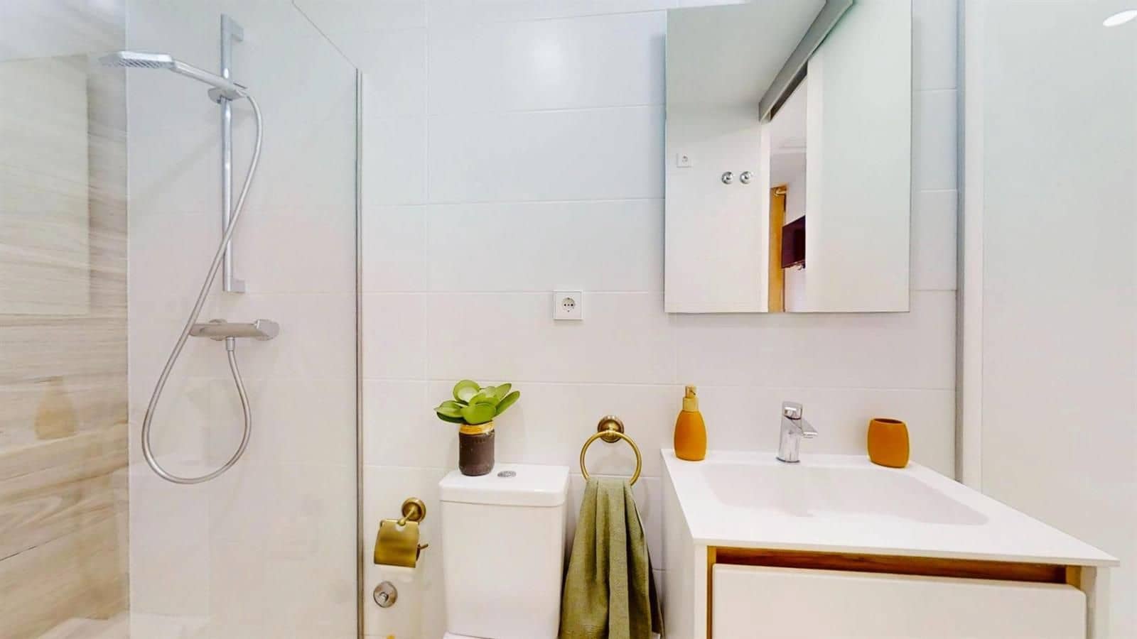 Chalet de 2 habitaciones en Orihuela en venta con piscina garaje - 249.900 € (Ref: 9255956)