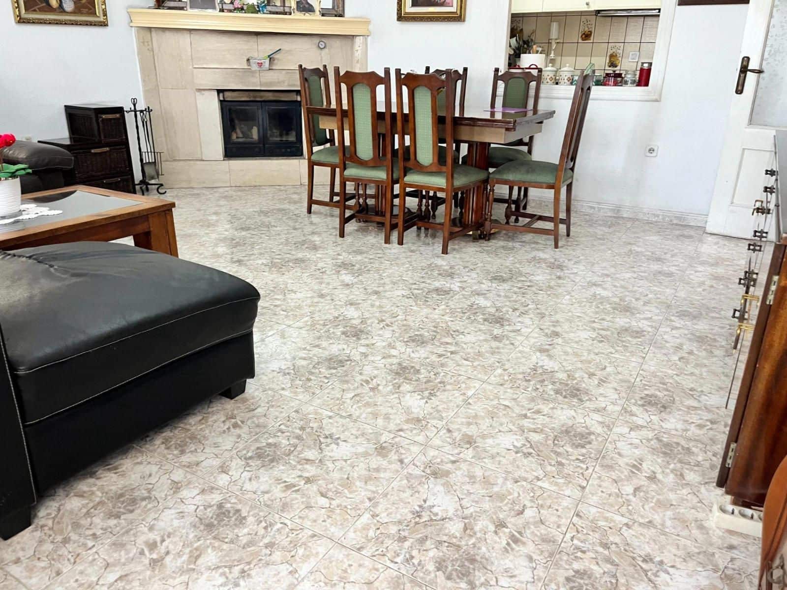 3 Zimmer Villa zu verkaufen in La Zenia mit Pool Garage - 460.000 € (Ref: 9256325)