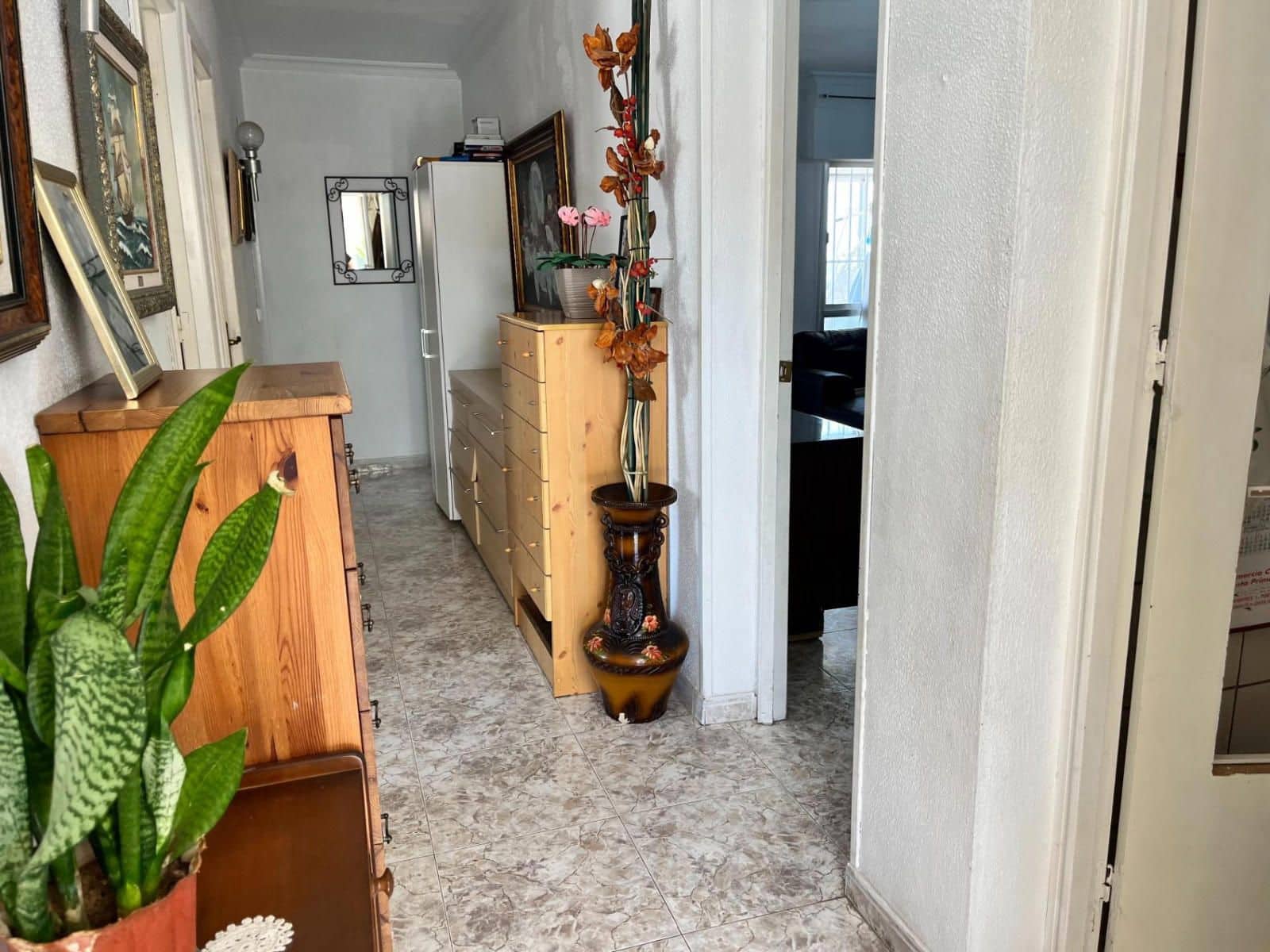 3 Zimmer Villa zu verkaufen in La Zenia mit Pool Garage - 460.000 € (Ref: 9256325)