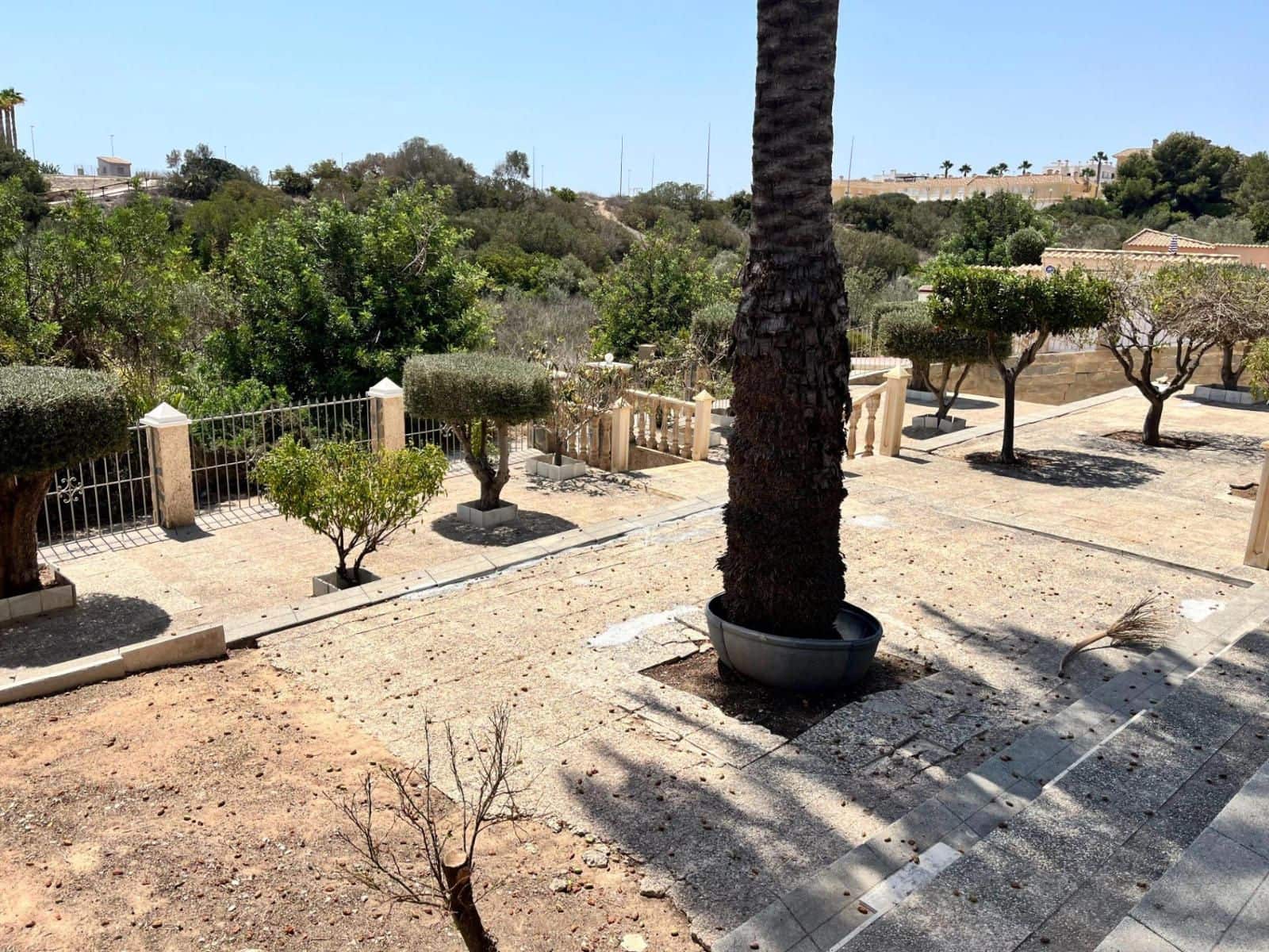 3 Zimmer Villa zu verkaufen in La Zenia mit Pool Garage - 460.000 € (Ref: 9256325)