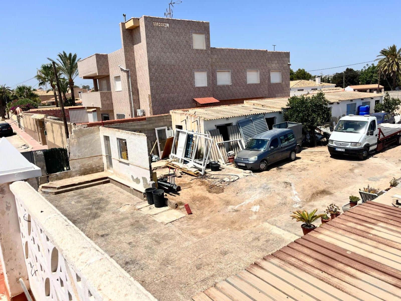 3 Zimmer Villa zu verkaufen in La Zenia mit Pool Garage - 460.000 € (Ref: 9256325)