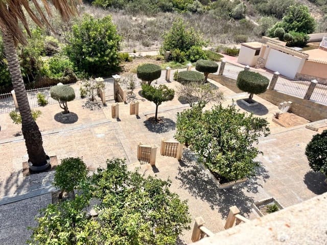 3 Zimmer Villa zu verkaufen in La Zenia, Orihuela mit Pool Garage - 460.000 € (Ref: 9256325)