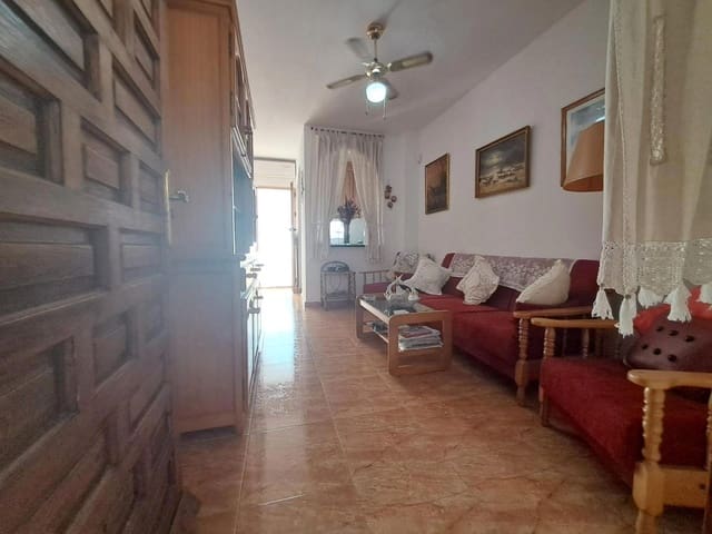 2 bedroom Villa for sale in Playa de los Náufragos, Torrevieja - € 159,900 (Ref: 9262010)