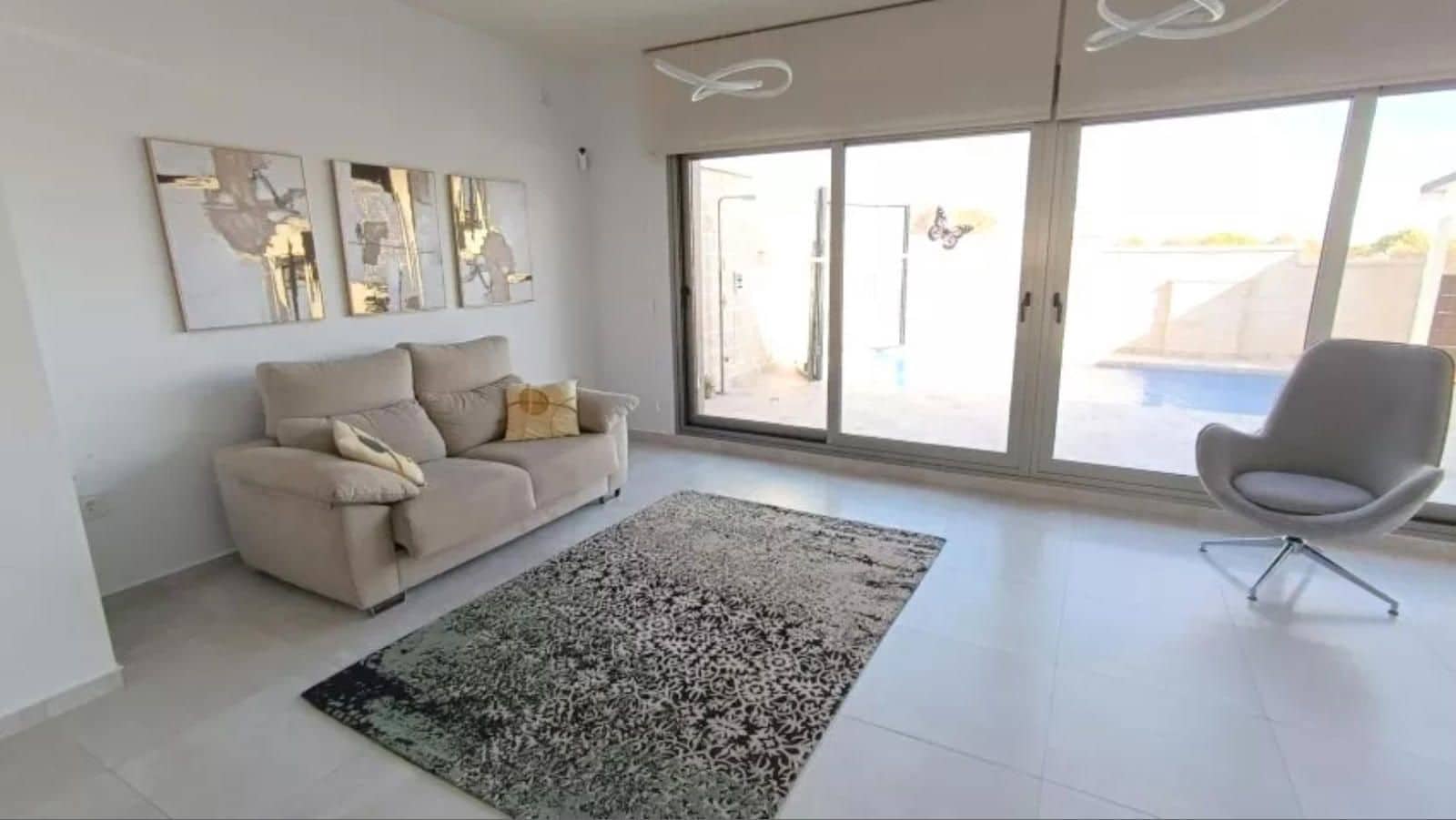 3 sypialnia Willa na sprzedaż w Villamartin z basenem - 450 000 € (Ref: 9263533)