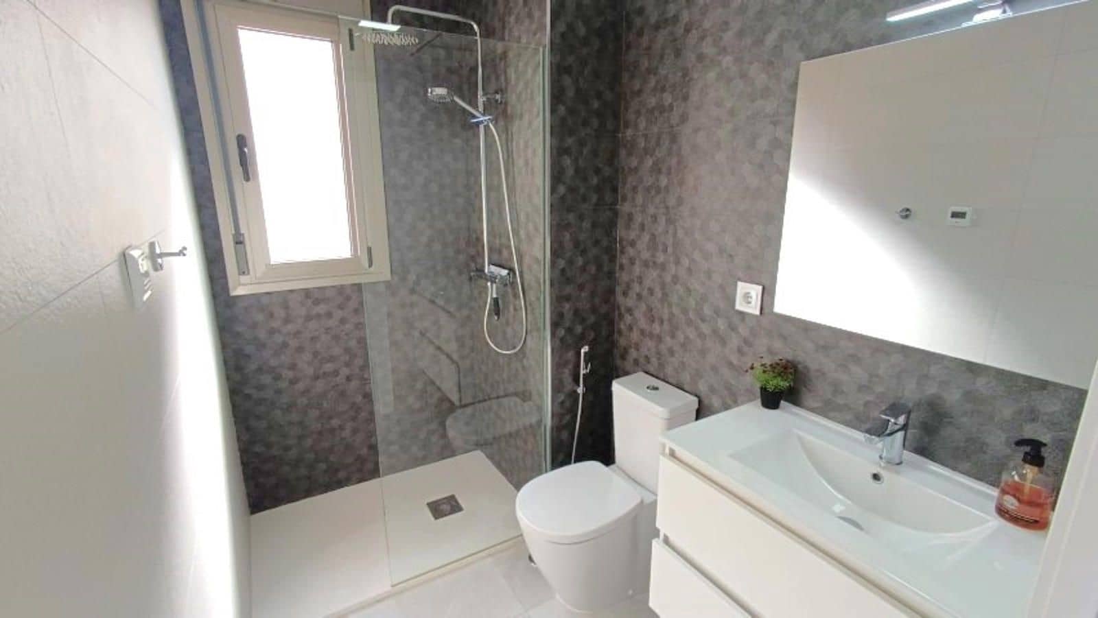 3 sypialnia Willa na sprzedaż w Villamartin z basenem - 450 000 € (Ref: 9263533)