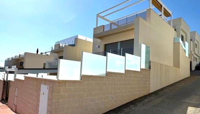 3 sypialnia Willa na sprzedaż w Villamartin, Orihuela z basenem - 450 000 € (Ref: 9263533)