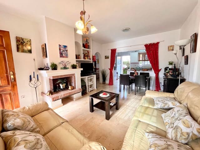 2 makuuhuone Asunto myytävänä paikassa Playa Flamenca, Orihuela mukana uima-altaan 
autotalli - 199 999 € (Ref: 9263784)