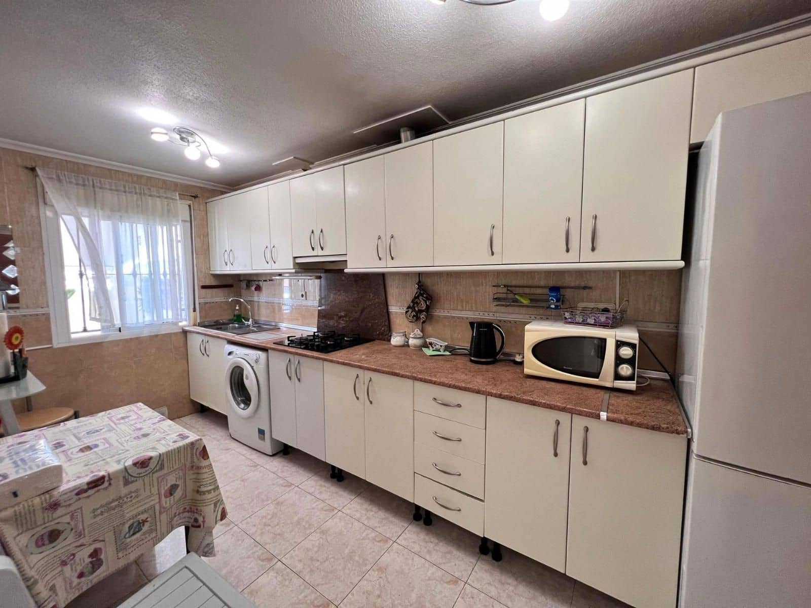 2 soverom Villa til salgs i Torrevieja med svømmebasseng - € 183 000 (Ref: 9263785)