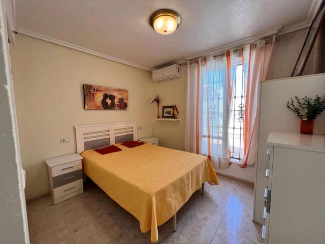 2 soverom Villa til salgs i Playa del Cura, Torrevieja med svømmebasseng - € 183 000 (Ref: 9263785)