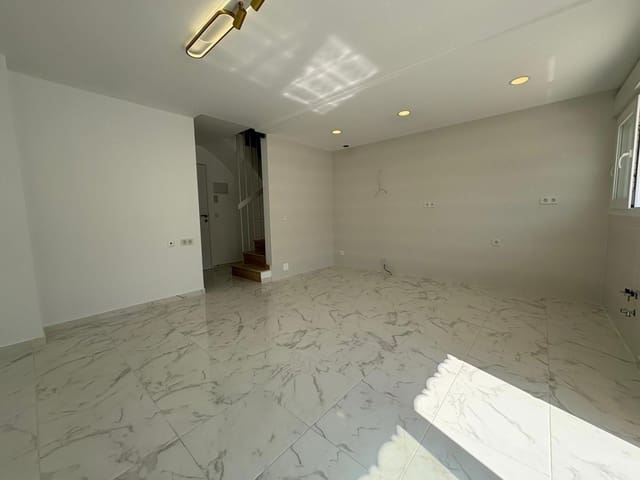 3 sypialnia Dom na sprzedaż w Los Balcones - Los Altos, Torrevieja z basenem - 229 000 € (Ref: 9263786)