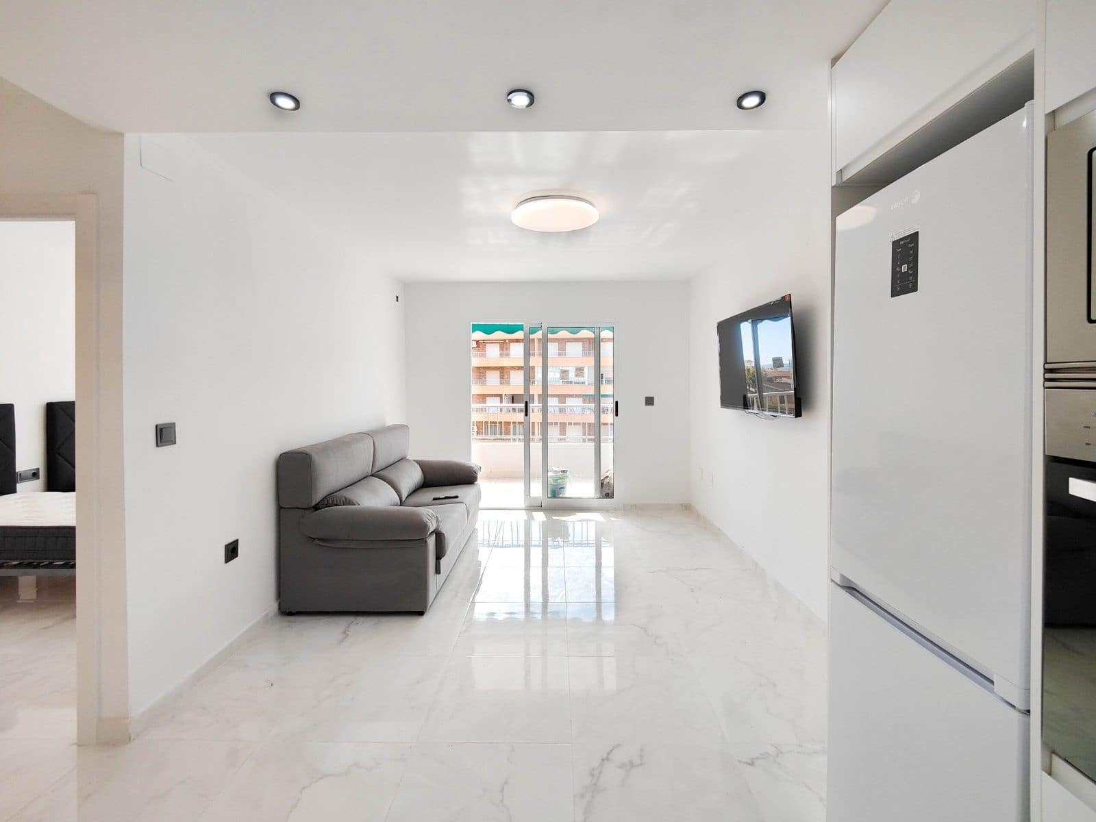 2 chambre Appartement à vendre à Punta Prima avec piscine garage - 179 500 € (Ref: 9263925)