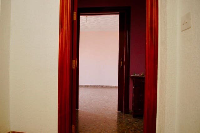 Casa de 6 habitaciones en San Pedro del Pinatar ciudad, San Pedro del Pinatar en venta - 239.000 € (Ref: 9267867)