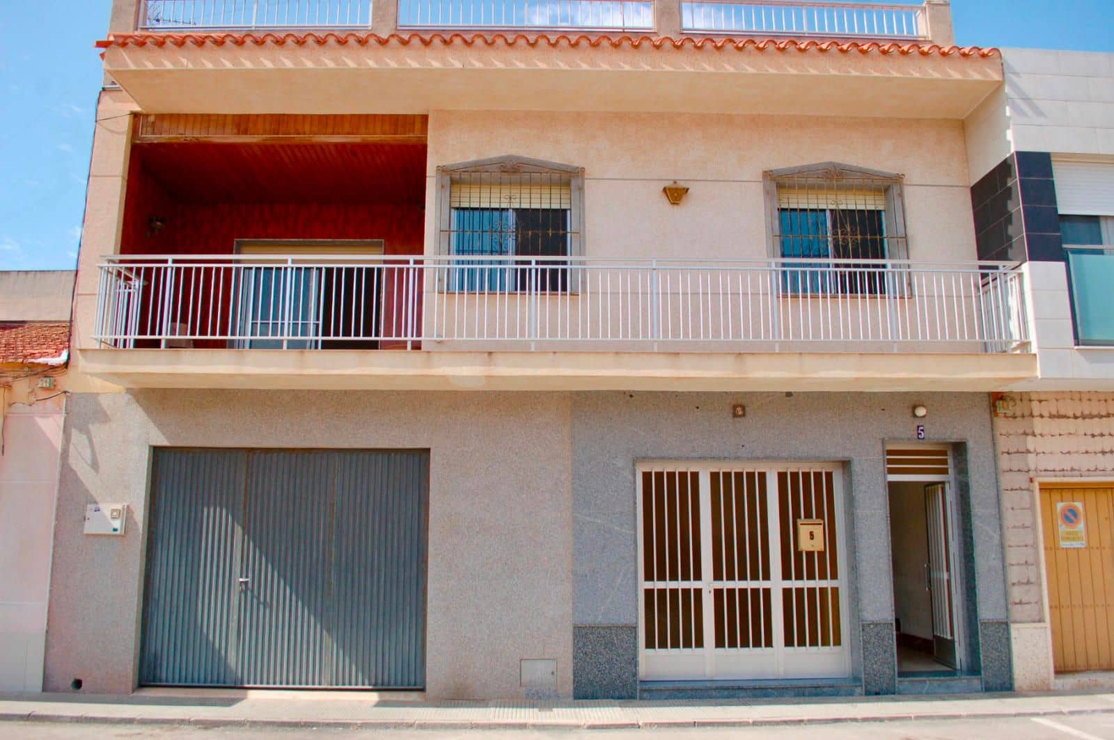 6 quarto Casa em Banda para venda em San Pedro del Pinatar - 239 000 € (Ref: 9267867)