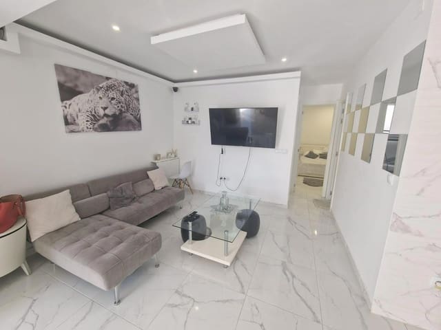 2 soverom Villa til salgs i Aguas Nuevas, Torrevieja med svømmebasseng - € 199 900 (Ref: 9268975)