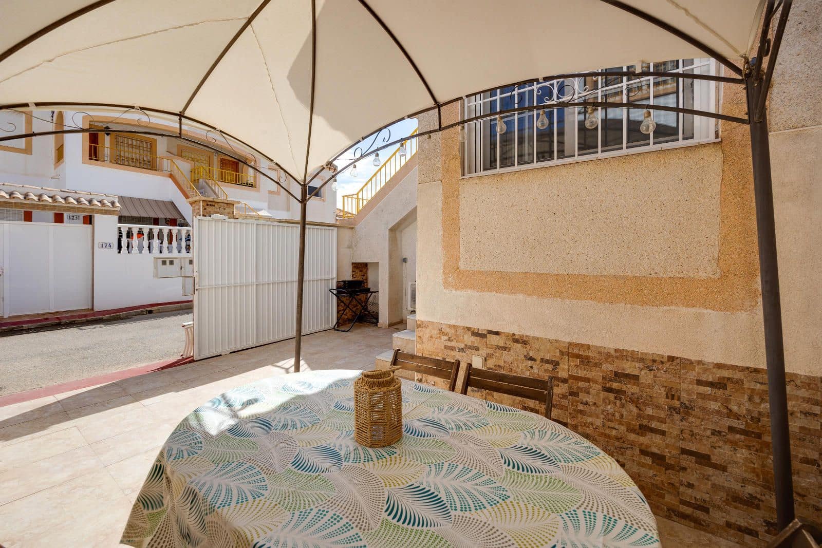 2 quarto Moradia para venda em Torrevieja com piscina - 148 000 € (Ref: 9269051)