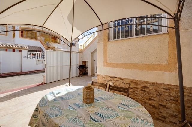 2 Zimmer Villa zu verkaufen in El Chaparral - La Siesta - La Torreta, Torrevieja mit Pool - 148.000 € (Ref: 9269051)