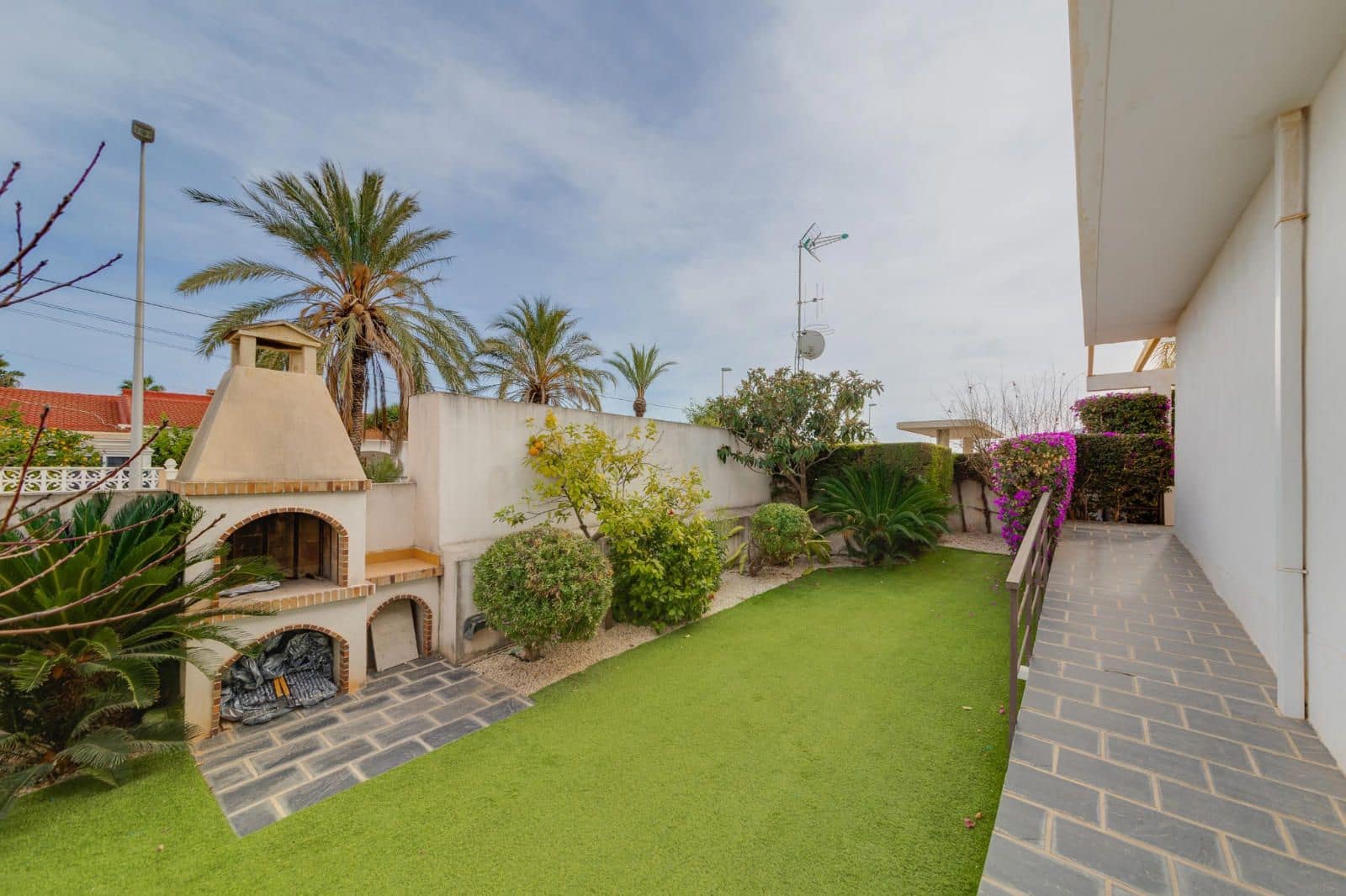 3 slaapkamer Huis te koop in Pilar de la Horadada met zwembad garage - € 235.000 (Ref: 9270385)