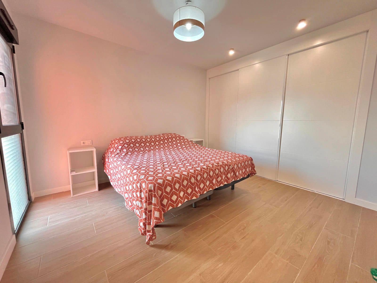 Piso de 2 habitaciones en Villamartin en venta con piscina - 264.950 € (Ref: 9271390)