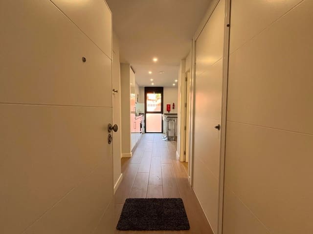 Piso de 2 habitaciones en Villamartin, Orihuela en venta con piscina - 264.950 € (Ref: 9271390)