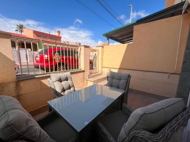 2 bedroom Townhouse for sale in Los Europeos, Torrevieja with garage - € 254,000 (Ref: 9271391)