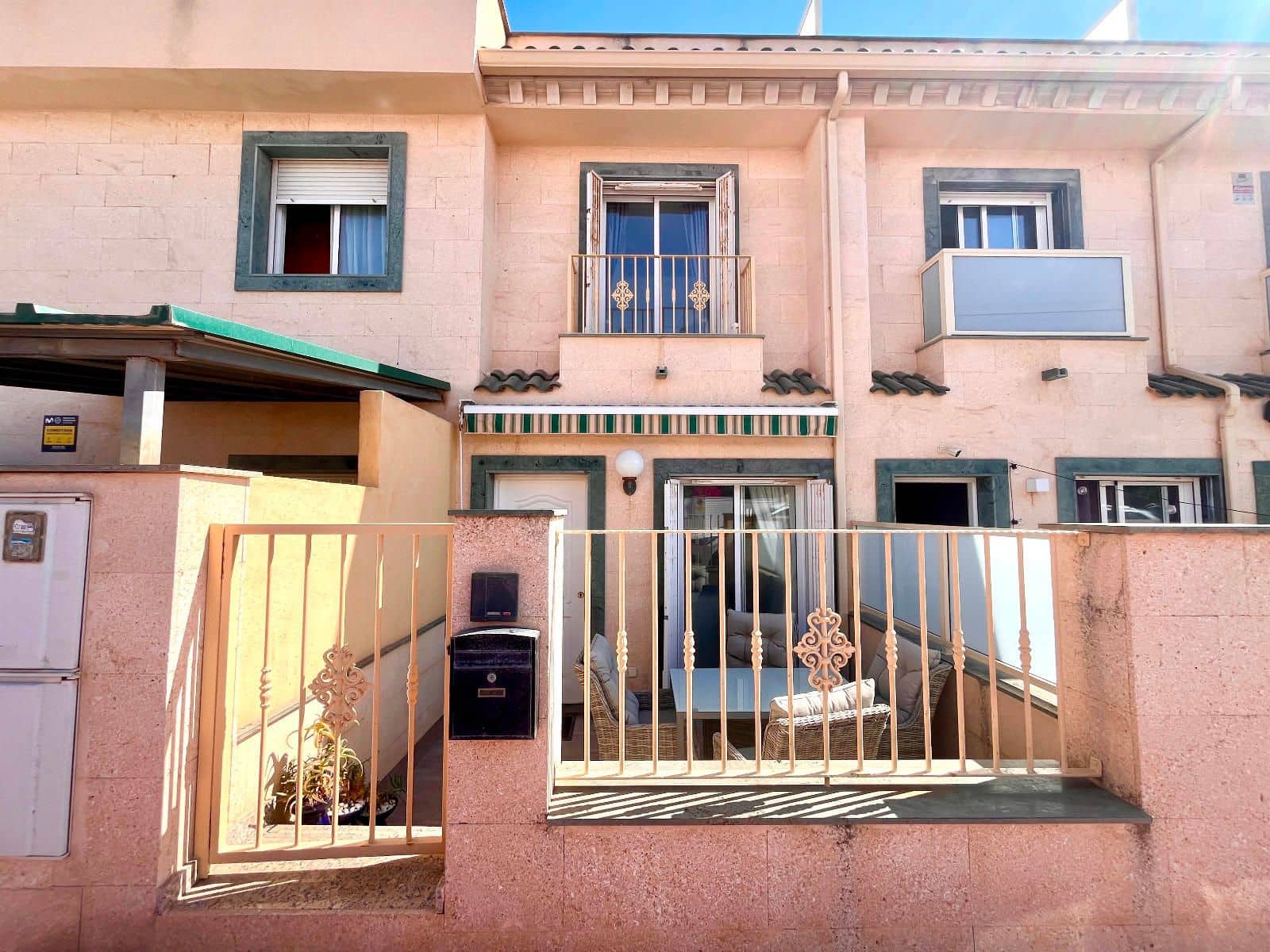 2 slaapkamer Huis te koop in La Mata met garage - € 254.000 (Ref: 9271391)