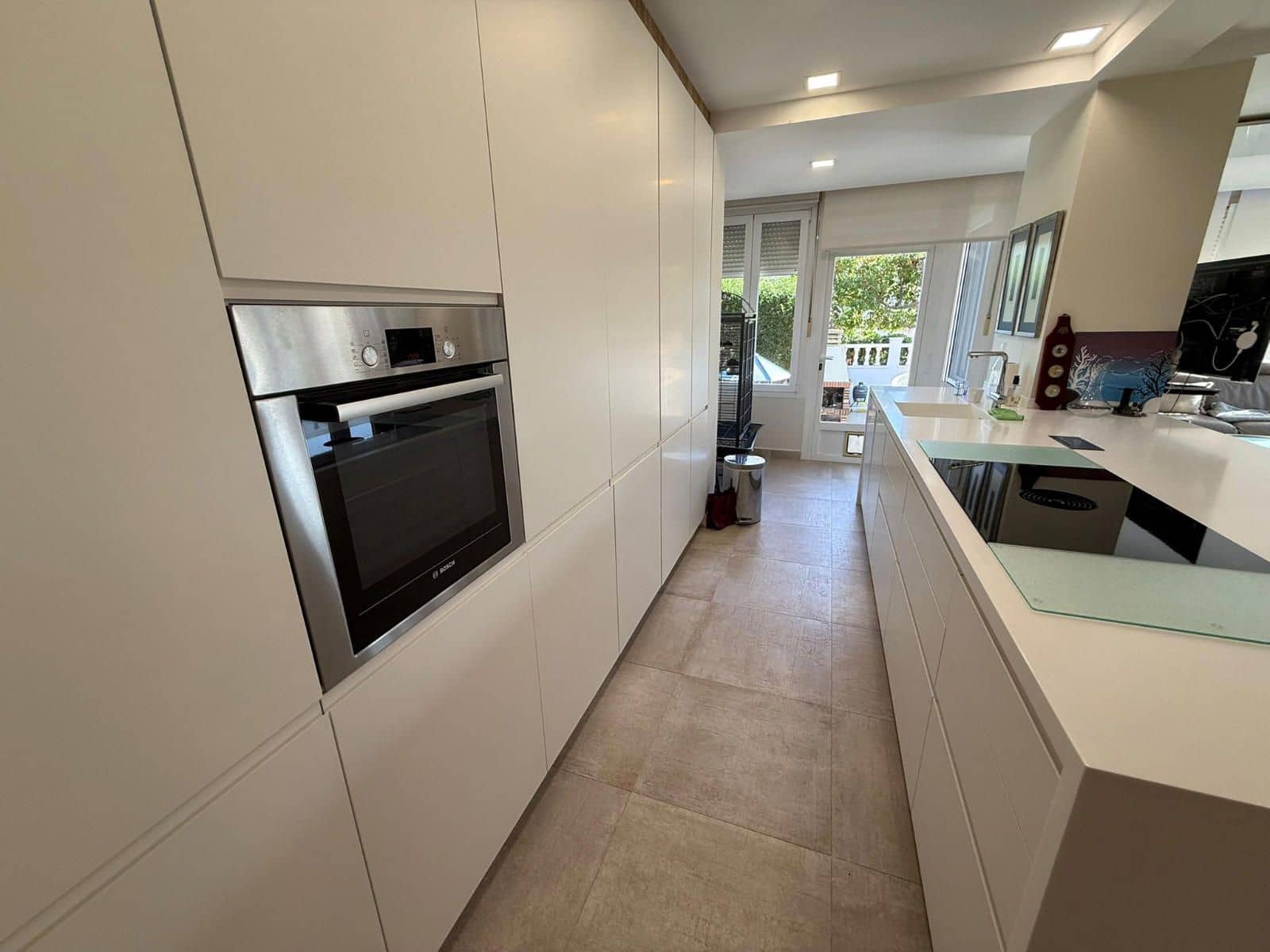 Willa na sprzedaż w San Miguel de Salinas z basenem garażem - 525 000 € (Ref: 9275281)