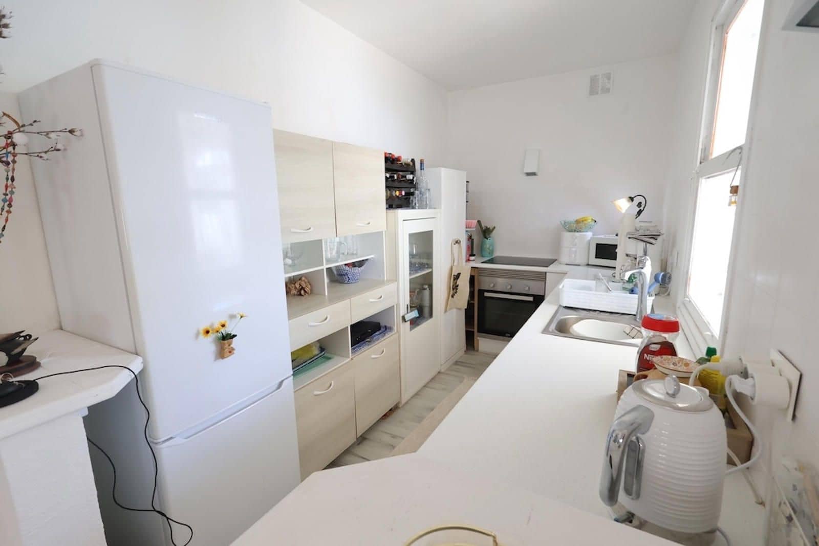 Chalet de 4 habitaciones en La Zenia en venta con piscina garaje - 560.000 € (Ref: 9279825)
