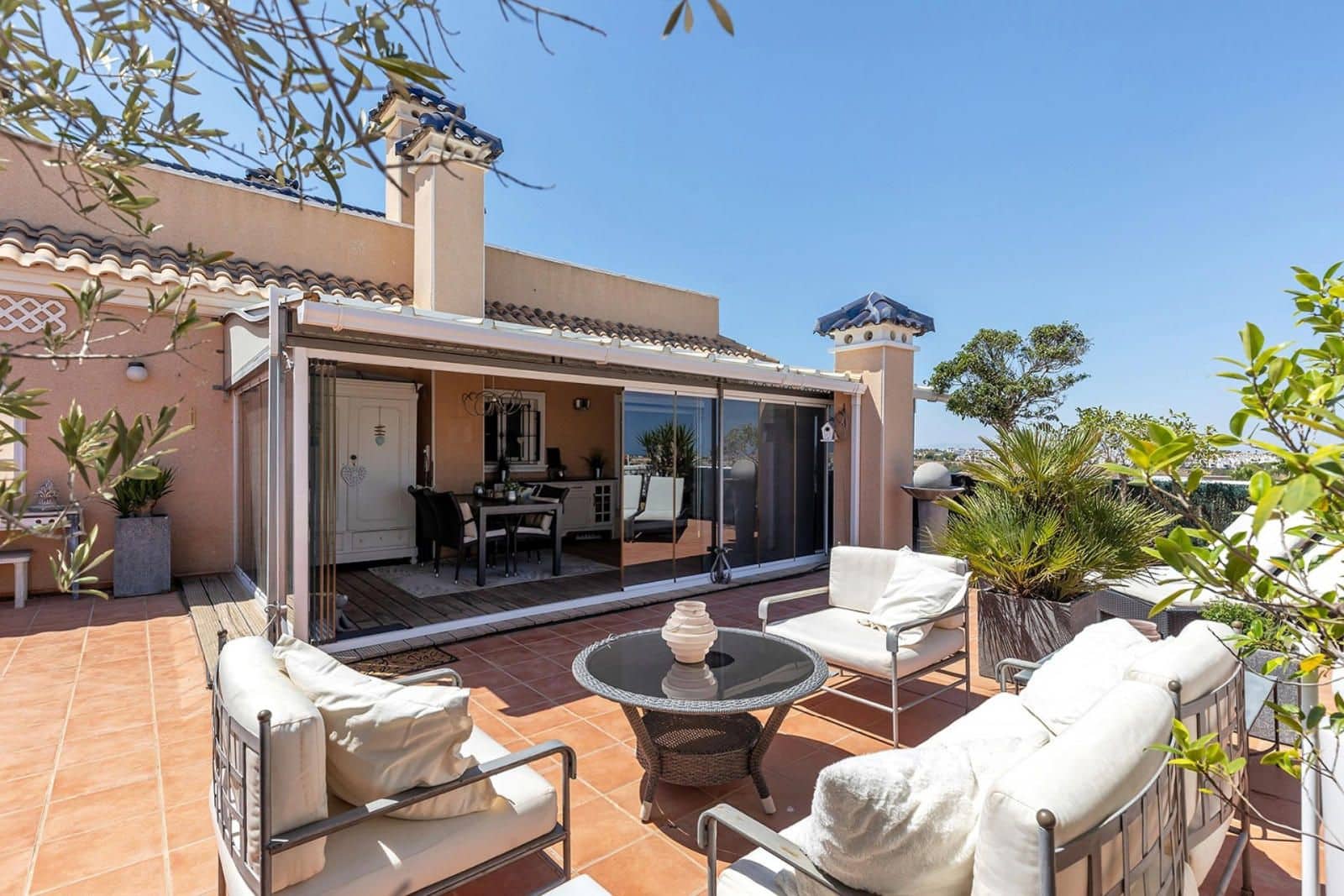 2 soveværelse Penthouse til salg i Orihuela Costa med swimmingpool garage - € 299.900 (Ref: 9279826)