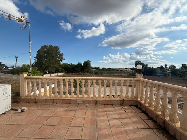 3 bedroom Villa for sale in Catral with pool garage - € 399,000 (Ref: 9293494)