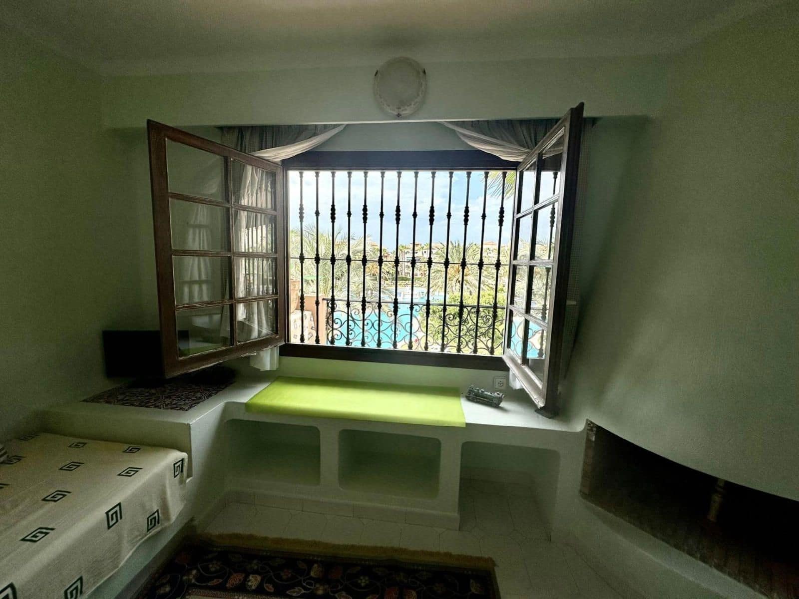 3 quarto Apartamento para venda em Torrevieja com piscina garagem - 325 000 € (Ref: 9293495)