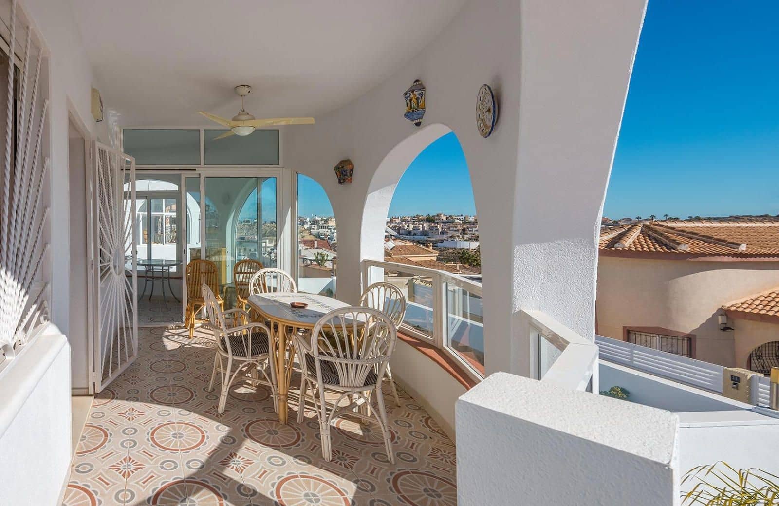 Chalet de 4 habitaciones en Ciudad Quesada en venta con piscina garaje - 465.000 € (Ref: 9295874)