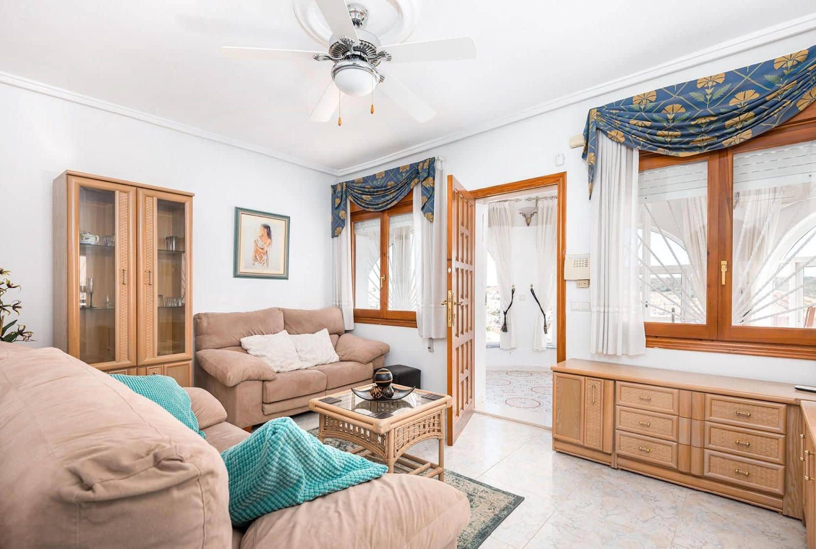 Chalet de 4 habitaciones en Ciudad Quesada en venta con piscina garaje - 465.000 € (Ref: 9295874)