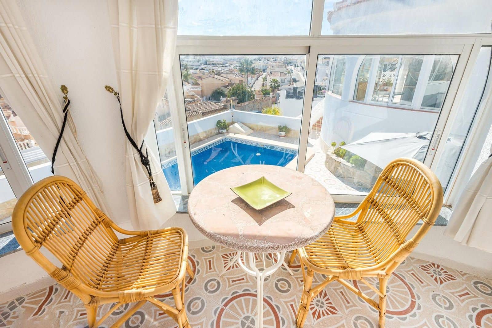 Chalet de 4 habitaciones en Ciudad Quesada en venta con piscina garaje - 465.000 € (Ref: 9295874)