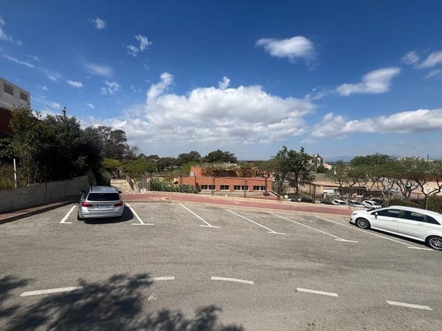 3 chambre Villa/Maison à vendre à Zona Pueblo, Guardamar del Segura avec garage - 350 000 € (Ref: 9306924)