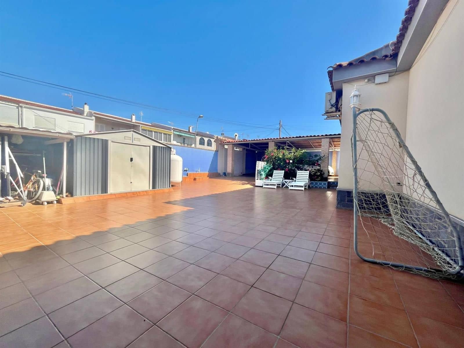 3 chambre Villa/Maison à vendre à Torrevieja avec garage - 495 000 € (Ref: 9306927)