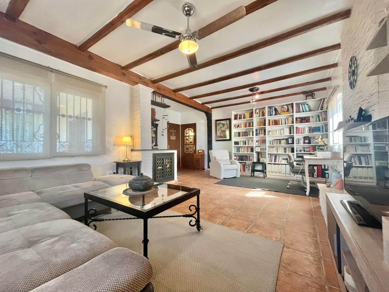 3 chambre Villa/Maison à vendre à Torrevieja avec garage - 495 000 € (Ref: 9306927)