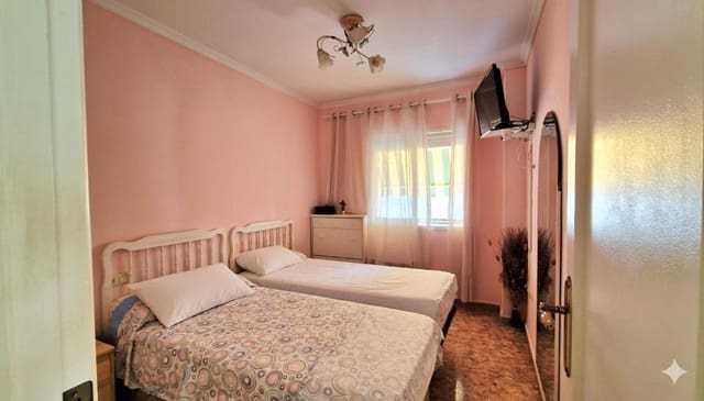 2 bedroom Villa for sale in Torreblanca, Torrevieja with pool garage - € 153,990 (Ref: 9307219)